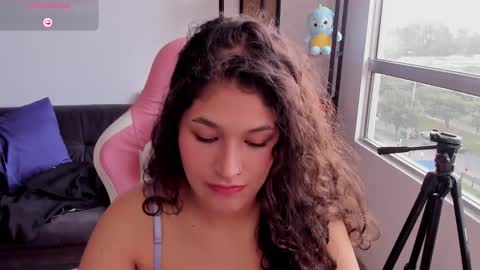 On instagram Imm  NikkiHelp me reach 100 likes online show from 02/09/26, 08:35