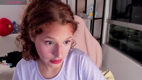 Snapshot of iam_nikki chatting on 03/25/26, 07:25 On instagram Imm NikkiHelp me reach 100 likes online show from 03/25/26, 07:25