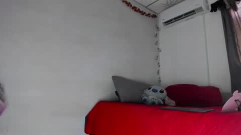 Samantha Marin online show from 02/18/26, 08:49