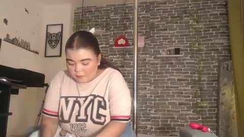 Snapshot of iam_samy__ chatting on 01/31/25, 11:46 Samy online show from 01/31/25, 11:46