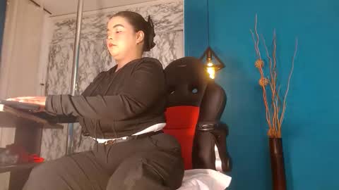 Snapshot of iam_samy__ chatting on 09/09/25, 11:32 Samy online show from 09/09/25, 11:32