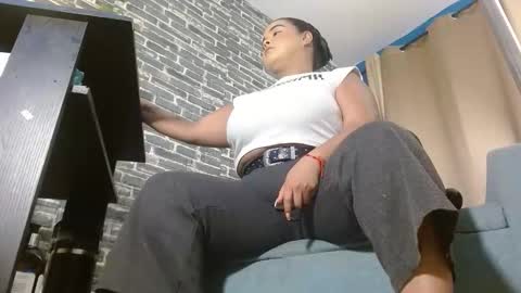 Snapshot of iam_samy__ chatting on 09/18/25, 11:34 Samy online show from 09/18/25, 11:34