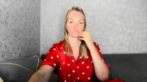 Venus online show from 07/17/26, 04:56