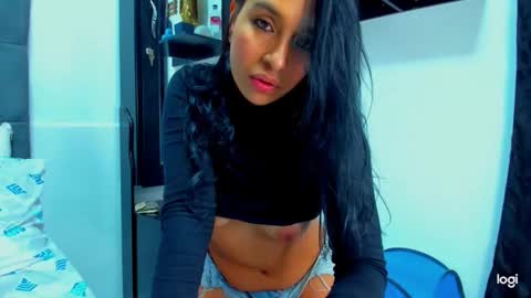 iam_your_fantasy online show from 10/04/25, 12:30