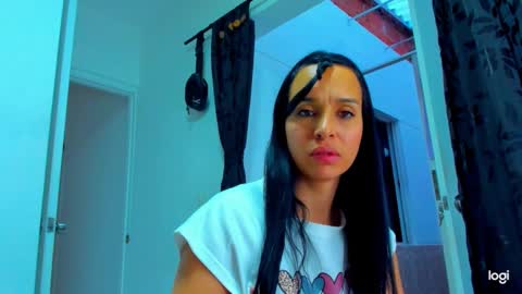 iam_your_fantasy online show from 11/02/25, 08:22