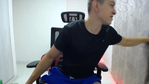 iam_yourbabyprincess_xd online show from 12/06/24, 05:31