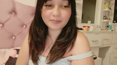 Zoe 3 online show from 07/21/26, 04:48