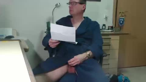 Snapshot of iamachim chatting on 03/10/26, 06:35 iamachim online show from 03/10/26, 06:35