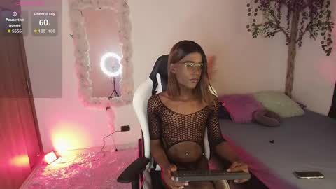 Snapshot of iamandrey_ chatting on 04/19/26, 08:00 iamandrey_ online show from 04/19/26, 08:00