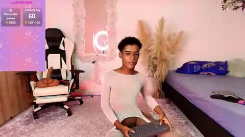 Snapshot of iamandrey_ chatting on 06/20/26, 01:41 iamandrey_ online show from 06/20/26, 01:41