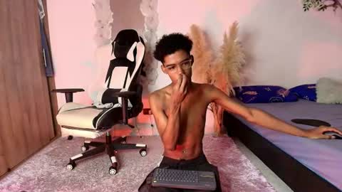 Snapshot of iamandrey_ chatting on 07/21/26, 01:52 iamandrey_ online show from 07/21/26, 01:52
