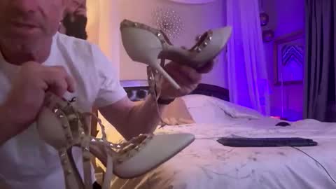 Snapshot of iamcaptbigshot chatting on 03/01/26, 09:33 Capt Big Shot online show from 03/01/26, 09:33