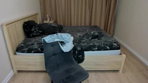 Snapshot of iamcassidy chatting on 09/29/25, 02:00 Cassie STREAMS HERE EVERYDAY online show from 09/29/25, 02:00