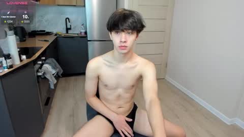 Snapshot of iamcassidy chatting on 10/01/25, 02:34 Cassie STREAMS HERE EVERYDAY online show from 10/01/25, 02:34