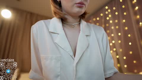 Snapshot of iamclaire_ chatting on 02/02/25, 04:43 Claire online show from 02/02/25, 04:43