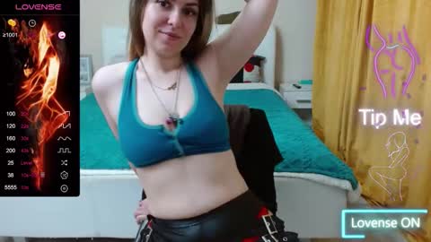 Snapshot of iamdaddyissues chatting on 01/08/26, 06:26 Alice online show from 01/08/26, 06:26