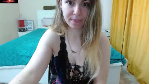 Snapshot of iamdaddyissues chatting on 02/01/26, 07:40 Alice online show from 02/01/26, 07:40