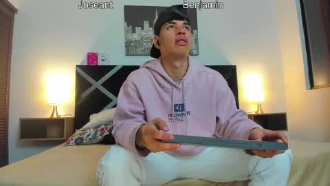 Snapshot of iamduque chatting on 03/24/26, 03:22 Iam Joseant online show from 03/24/26, 03:22