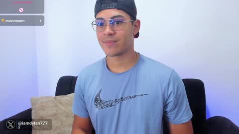 Snapshot of iamdylan777 chatting on 01/27/25, 03:18 Dylan independent model online show from 01/27/25, 03:18