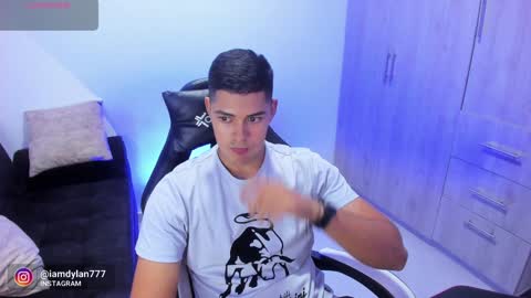 Snapshot of iamdylan777 chatting on 02/02/25, 06:48 Dylan independent model online show from 02/02/25, 06:48