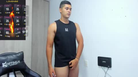 Snapshot of iamdylan777 chatting on 02/20/25, 02:07 Dylan independent model online show from 02/20/25, 02:07