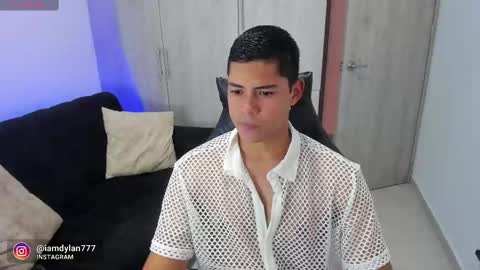 Snapshot of iamdylan777 chatting on 03/05/25, 04:35 Dylan independent model online show from 03/05/25, 04:35