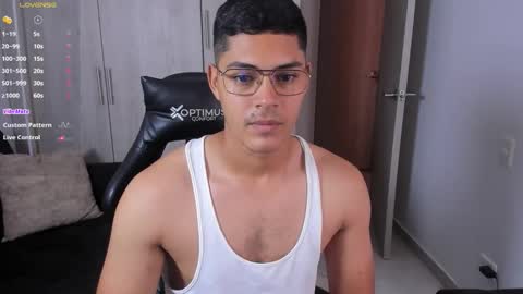 Snapshot of iamdylan777 chatting on 09/19/25, 02:29 Dylan independent model online show from 09/19/25, 02:29