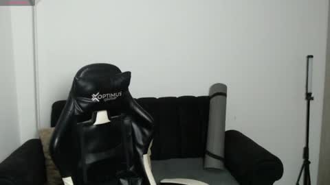 Snapshot of iamdylan777 chatting on 07/09/26, 04:05 Dylan independent model online show from 07/09/26, 04:05