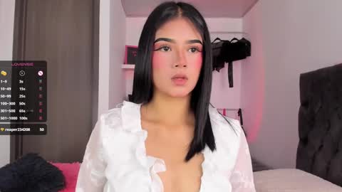 Snapshot of iamjulietaa chatting on 02/05/25, 04:14    online show from 02/05/25, 04:14