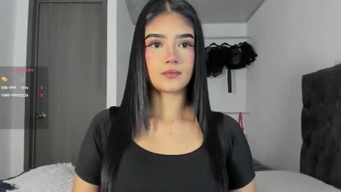 Snapshot of iamjulietaa chatting on 10/13/25, 07:36    online show from 10/13/25, 07:36