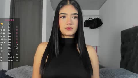 Snapshot of iamjulietaa chatting on 10/29/25, 07:48    online show from 10/29/25, 07:48