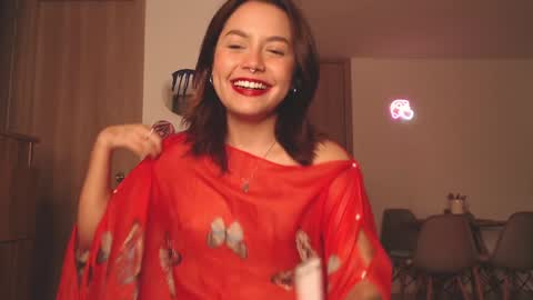 Julieta online show from 12/26/24, 01:07