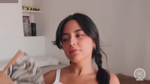 Snapshot of iamjulietaaa chatting on 05/24/26, 05:07 Julieta online show from 05/24/26, 05:07