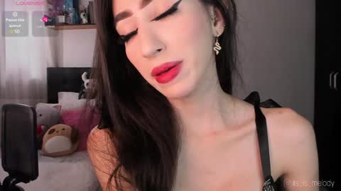 Mel  online show from 02/05/25, 05:20