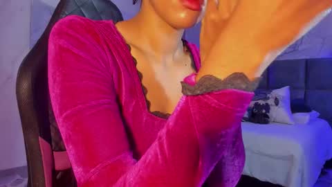 Snapshot of iamnayuta chatting on 11/24/25, 09:03 Nayuta online show from 11/24/25, 09:03