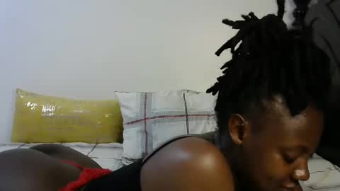 Snapshot of iampolca chatting on 01/24/25, 12:31 iampolca online show from 01/24/25, 12:31