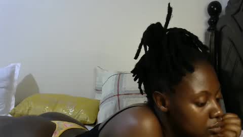 Snapshot of iampolca chatting on 01/27/25, 03:18 iampolca online show from 01/27/25, 03:18