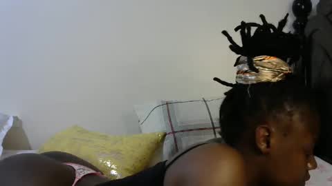 Snapshot of iampolca chatting on 01/28/25, 06:05 iampolca online show from 01/28/25, 06:05