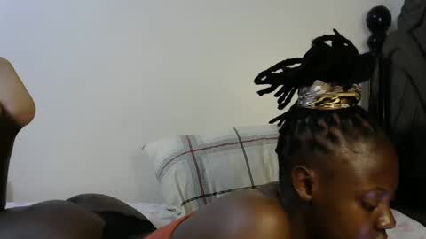 Snapshot of iampolca chatting on 01/29/25, 07:04 iampolca online show from 01/29/25, 07:04