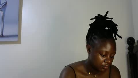 Snapshot of iampolca chatting on 02/02/25, 01:34 iampolca online show from 02/02/25, 01:34