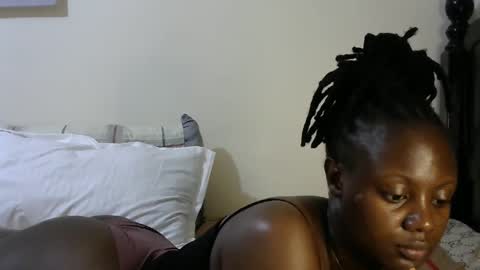 Snapshot of iampolca chatting on 02/02/25, 10:57 iampolca online show from 02/02/25, 10:57