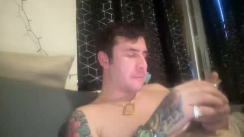 Snapshot of iamtheparty200 chatting on 01/14/25, 07:48 iamtheparty200 online show from 01/14/25, 07:48