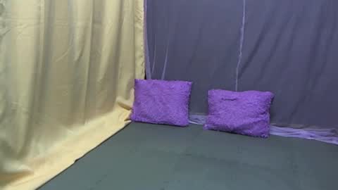 Kiara online show from 02/10/25, 02:19