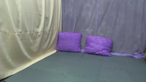 Kiara online show from 09/09/25, 02:22