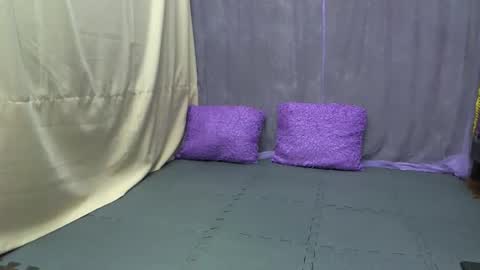 Kiara online show from 09/15/25, 01:16