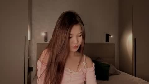 Snapshot of iamyuki_ chatting on 10/20/25, 07:47 iamyuki_ online show from 10/20/25, 07:47