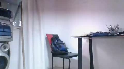 Snapshot of ian_andres_ chatting on 05/12/26, 11:02 Ian-Andres online show from 05/12/26, 11:02