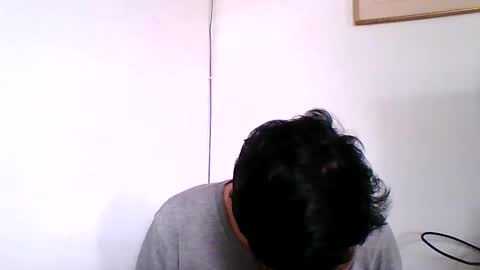 Snapshot of ian_andres_ chatting on 05/17/26, 06:59 Ian-Andres online show from 05/17/26, 06:59