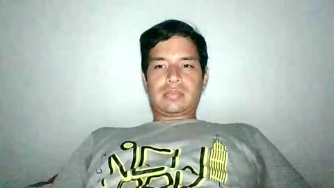 Snapshot of ian_andres_ chatting on 05/19/26, 01:00 Ian-Andres online show from 05/19/26, 01:00