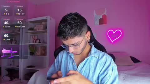 IAN CASTILLO online show from 02/27/25, 11:10